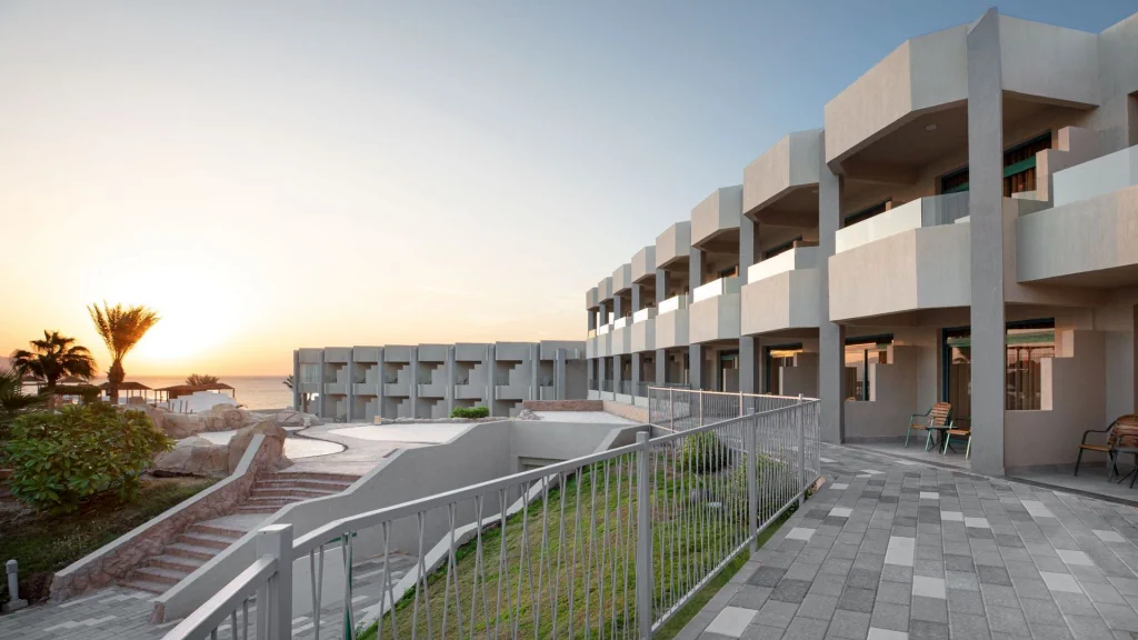 الفندق بيراميزا بيتش ريزورت - شرم الشيخ